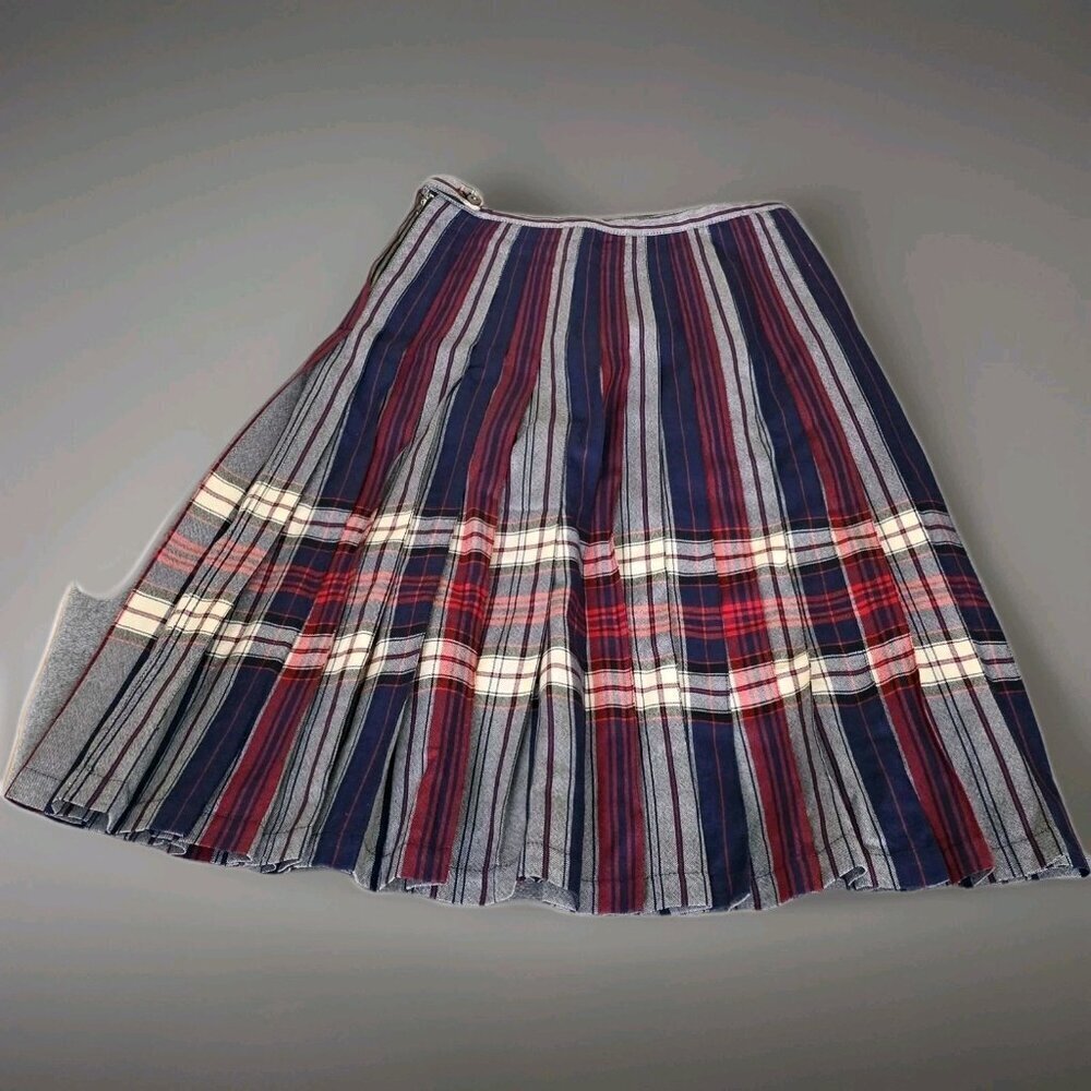 Highland Queen Plaid Reversible Pleated Skirt Womens 12 Blue Red White VTG FLAWS - Picture 9 of 16